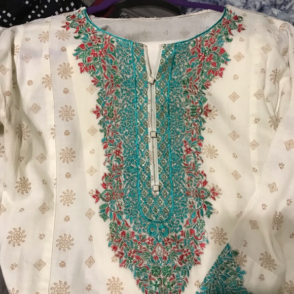Pakistani dresses Kurti / indian tunics for sale - Picture 2 of 3